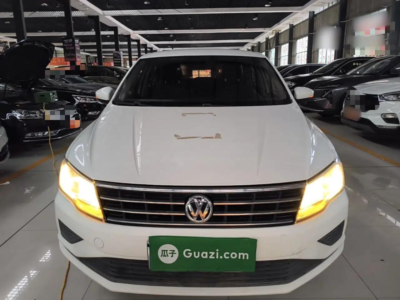 Volkswagen Jetta 2019 Dream Edition 1.4L Manual Fashion Version — миниатюра 2