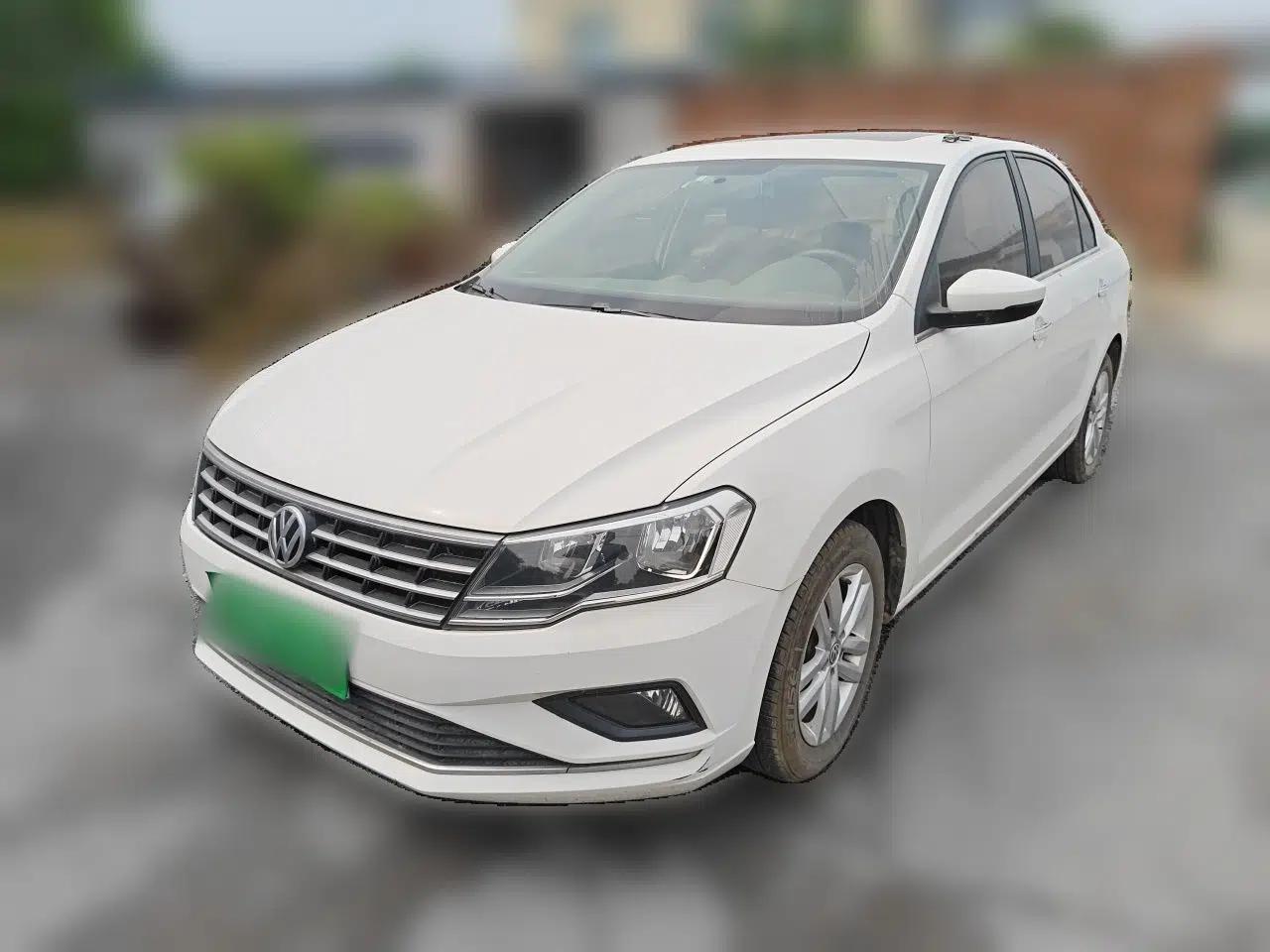 Volkswagen Jetta 2017 1.5L Manual Comfort Model — миниатюра 1