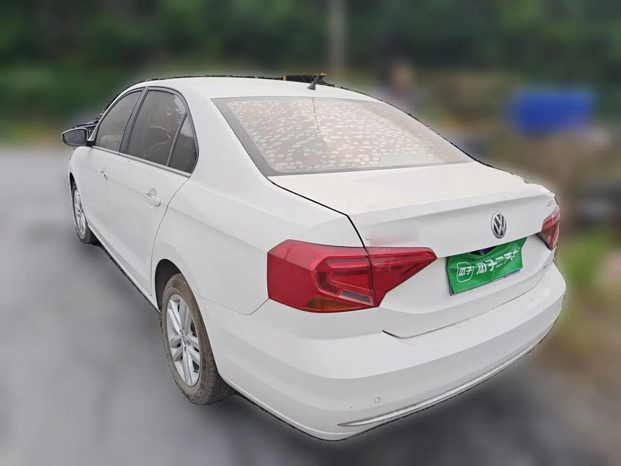 Volkswagen Jetta 2017 1.5L Manual Comfort Model — миниатюра 4