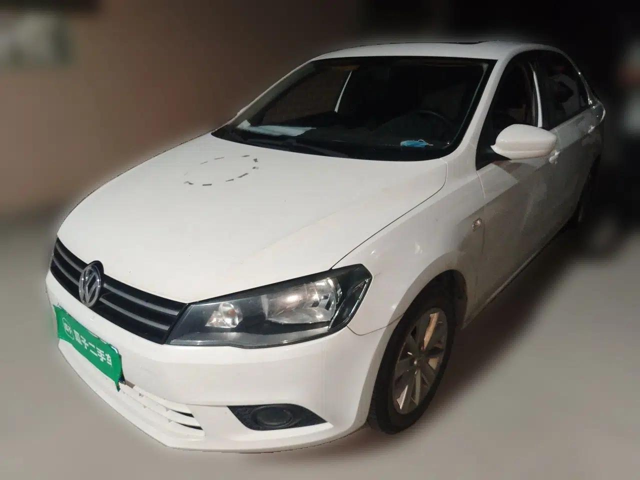 Volkswagen Jetta 2015 Zhuihui Edition 1.6L Manual Comfort Model — миниатюра 1