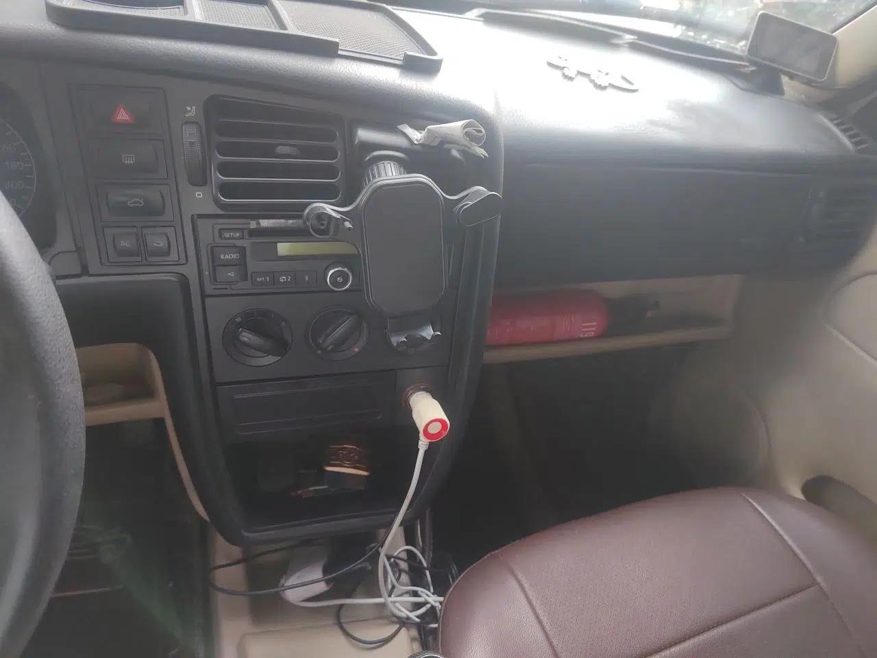 Volkswagen Jetta 2010 1.6L Partner — миниатюра 13