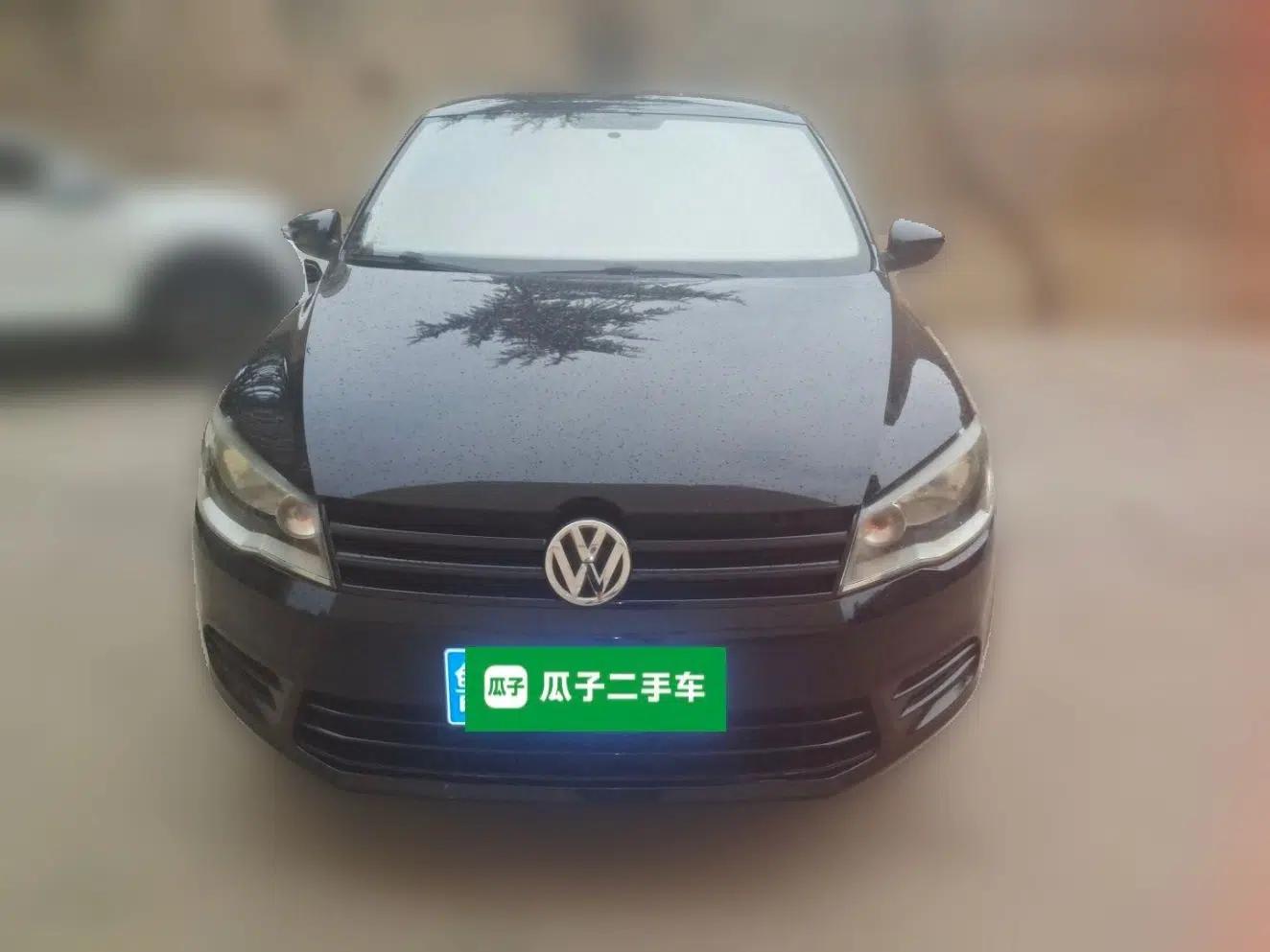 Volkswagen Jetta 2015 1.4L Manual Fashion Model — миниатюра 2