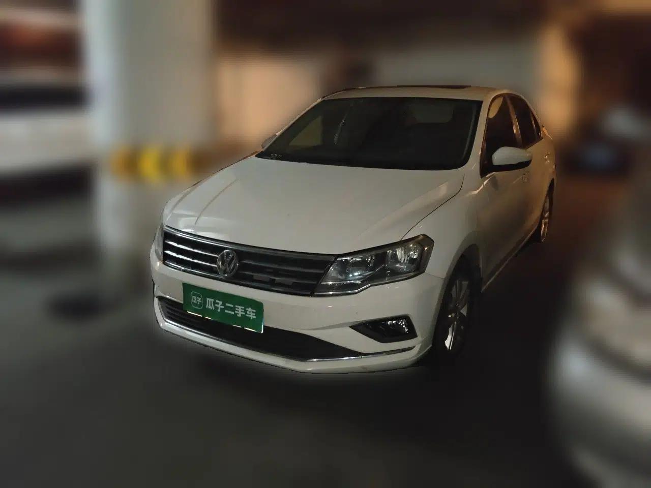 Volkswagen Jetta 2017 1.4L Manual Comfort Model — миниатюра 1