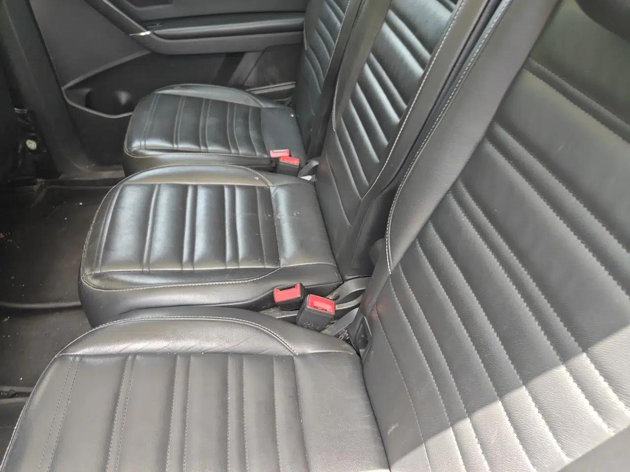 Volkswagen Touran 2016 Volkswagen Touran L 280TSI DSG Comfort Edition — миниатюра 17