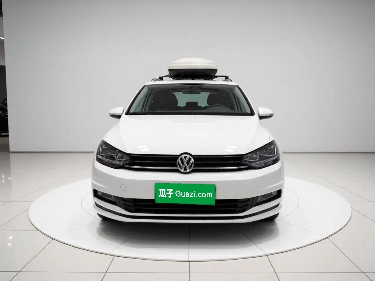 Volkswagen Touran 2016 Volkswagen Touran L 280TSI Manual Trend Edition — миниатюра 2