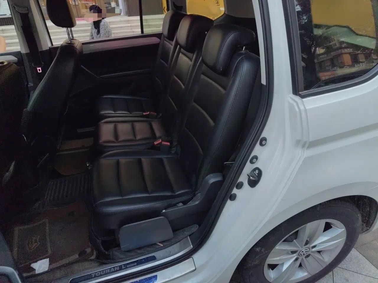 Volkswagen Touran 2016 Volkswagen Touran L 280TSI Manual Trend Edition — миниатюра 20