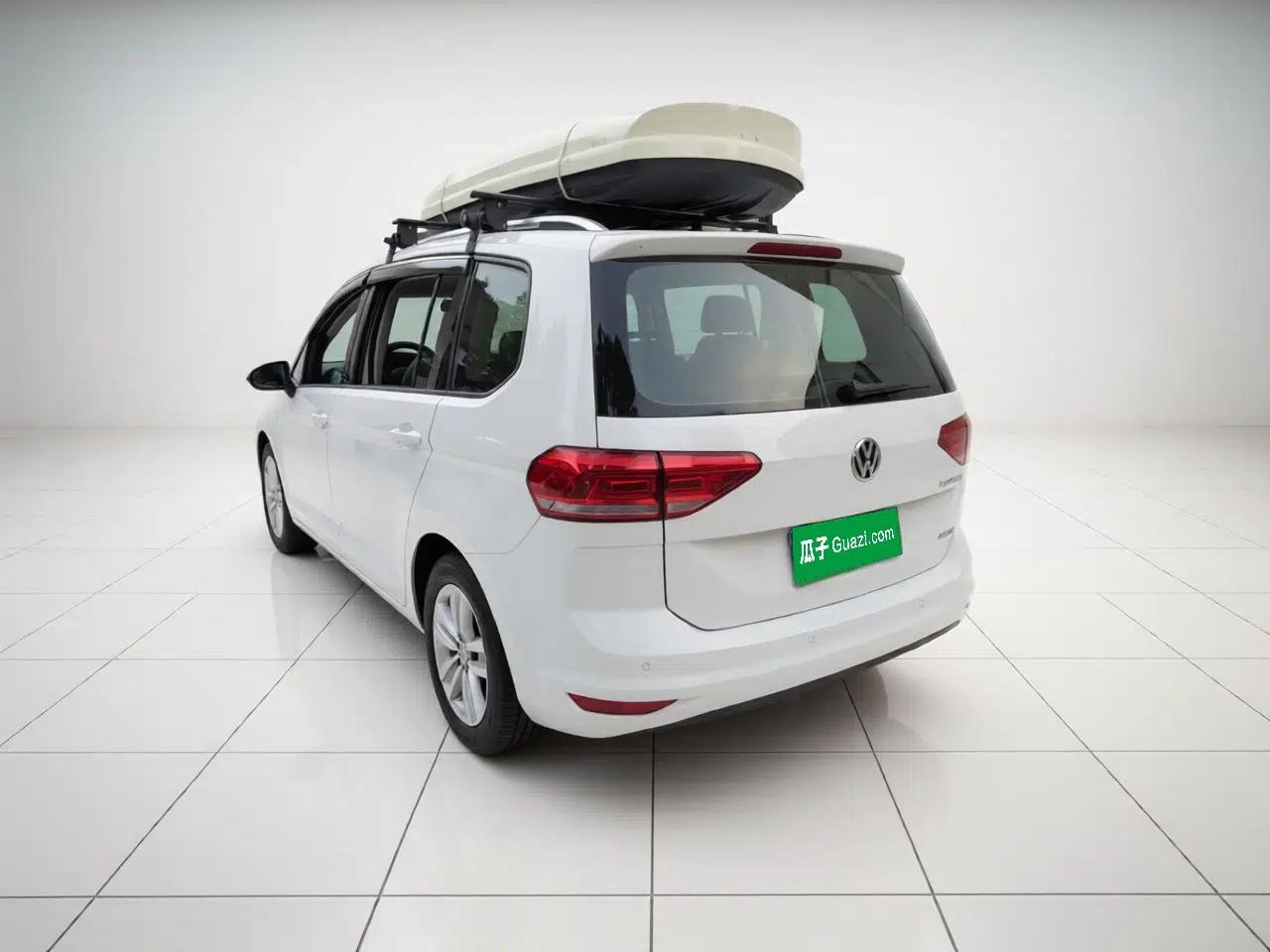 Volkswagen Touran 2016 Volkswagen Touran L 280TSI Manual Trend Edition — миниатюра 4