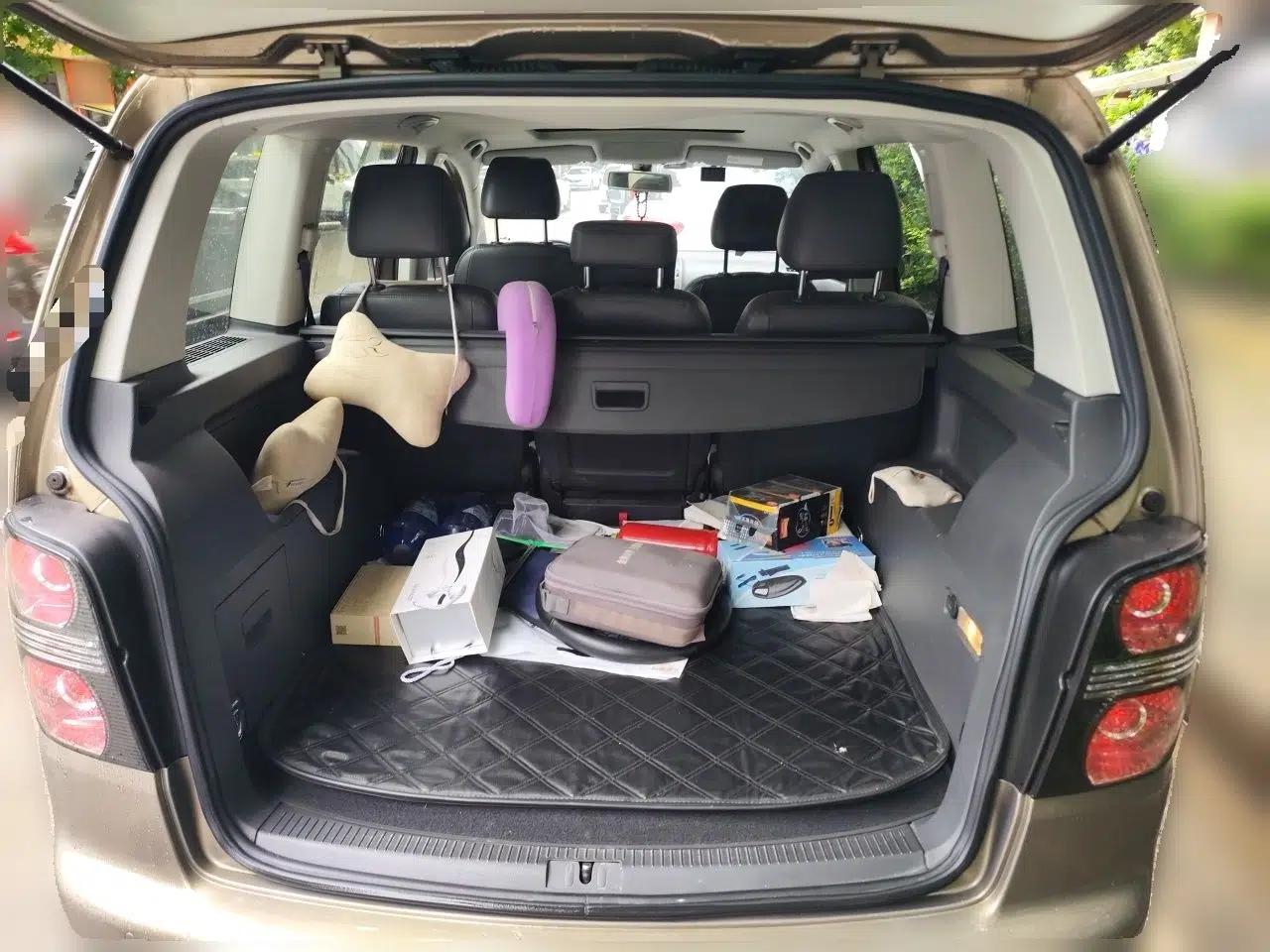 Volkswagen Touran 2015 1.4T DSG Comfort Edition 5 Seats — миниатюра 19