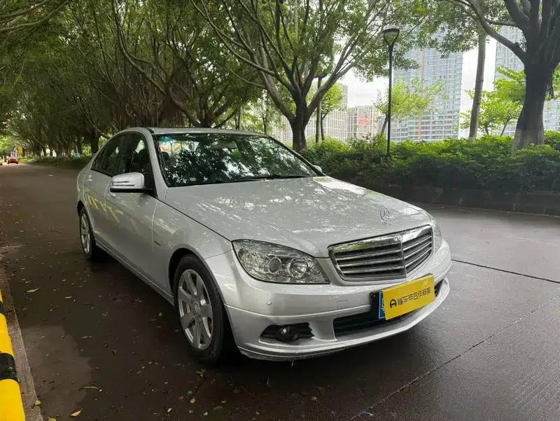 Mercedes-Benz C-Class 2010 C 180K Classic — миниатюра 2