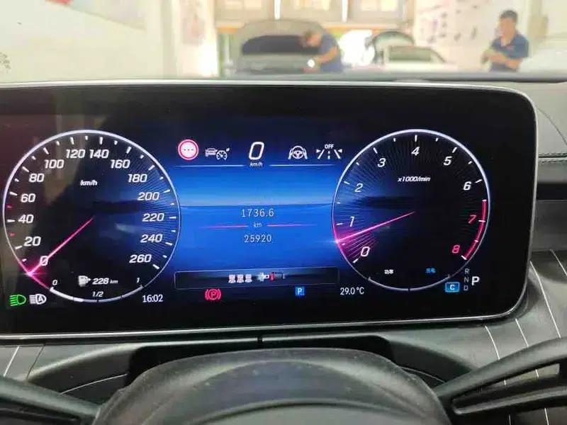 2022 Mercedes-Benz C-Class C 260 L Midnight Sport Edition — миниатюра 17