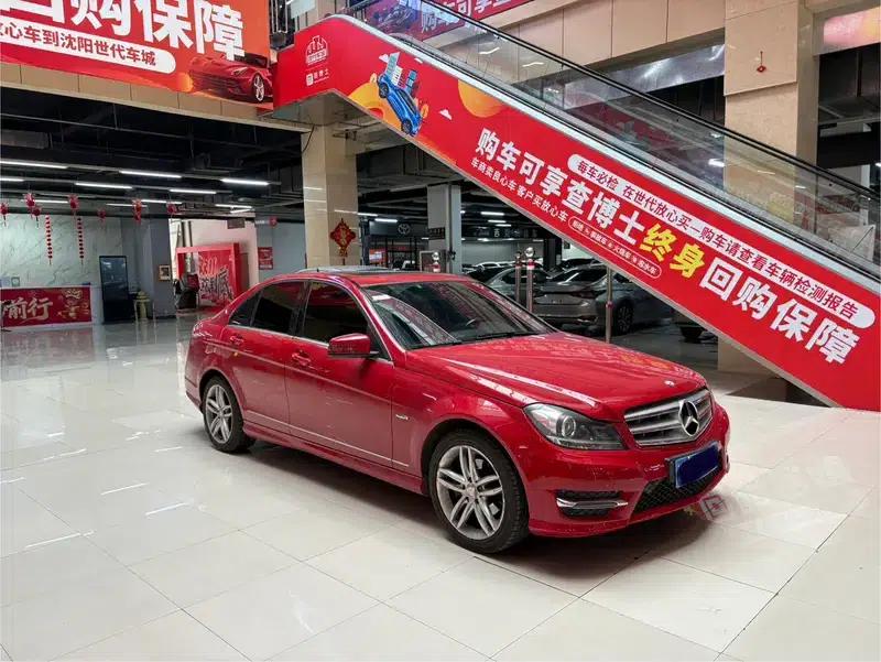Mercedes-Benz C-Class 2013 C 260 CGI Fashion Model — миниатюра 3