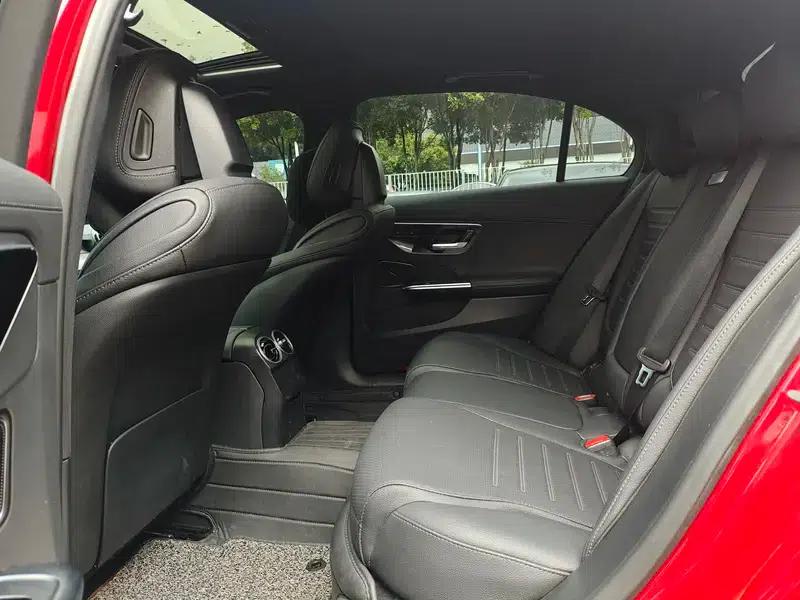 Mercedes-Benz C-Class 2023 Facelift C 200 L Sport Edition — миниатюра 17