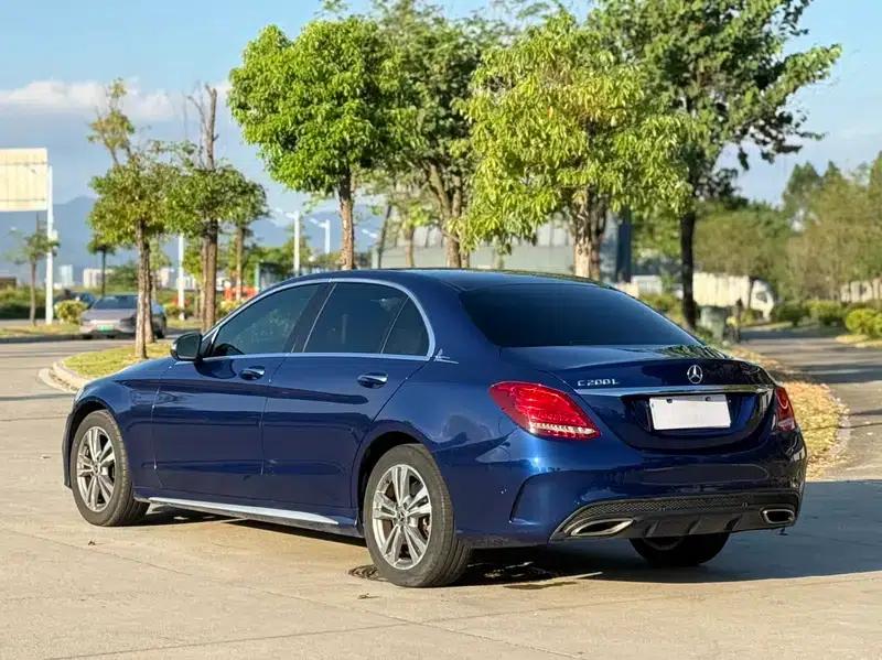 2018 Mercedes-Benz C-Class C 200 L Sport Edition — миниатюра 4