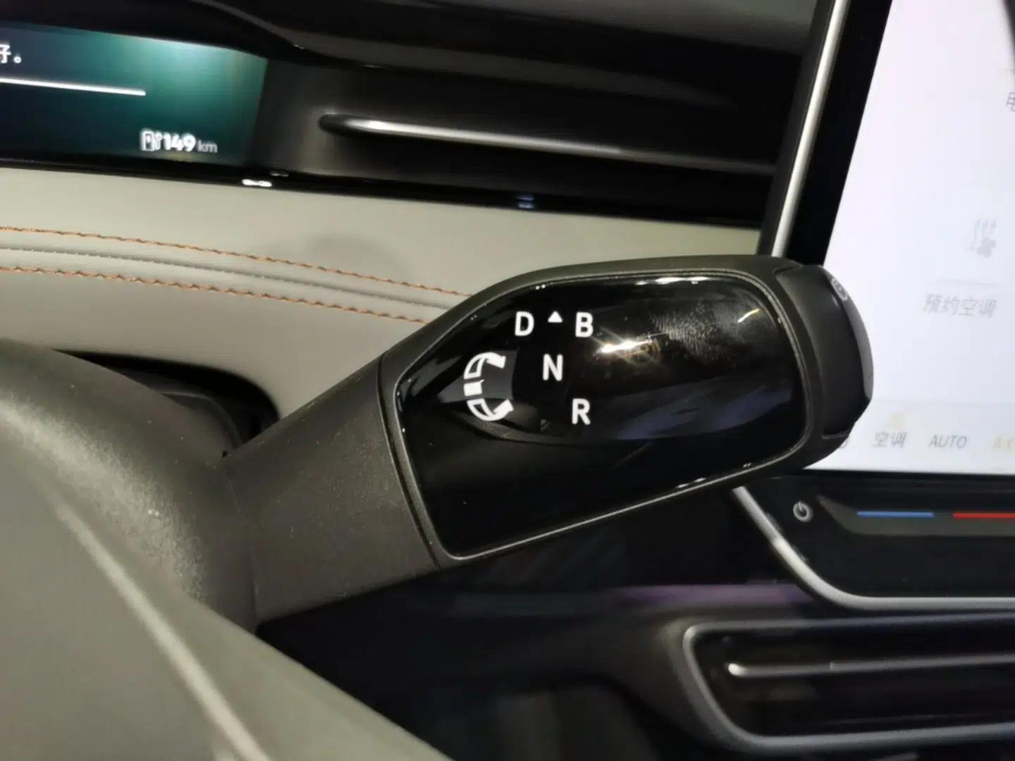 Volkswagen ID.7 VIZZION 2024 AIR model — миниатюра 16