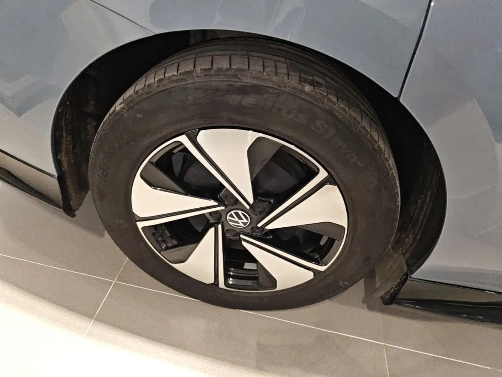 Volkswagen ID.7 VIZZION 2024 AIR model — миниатюра 11