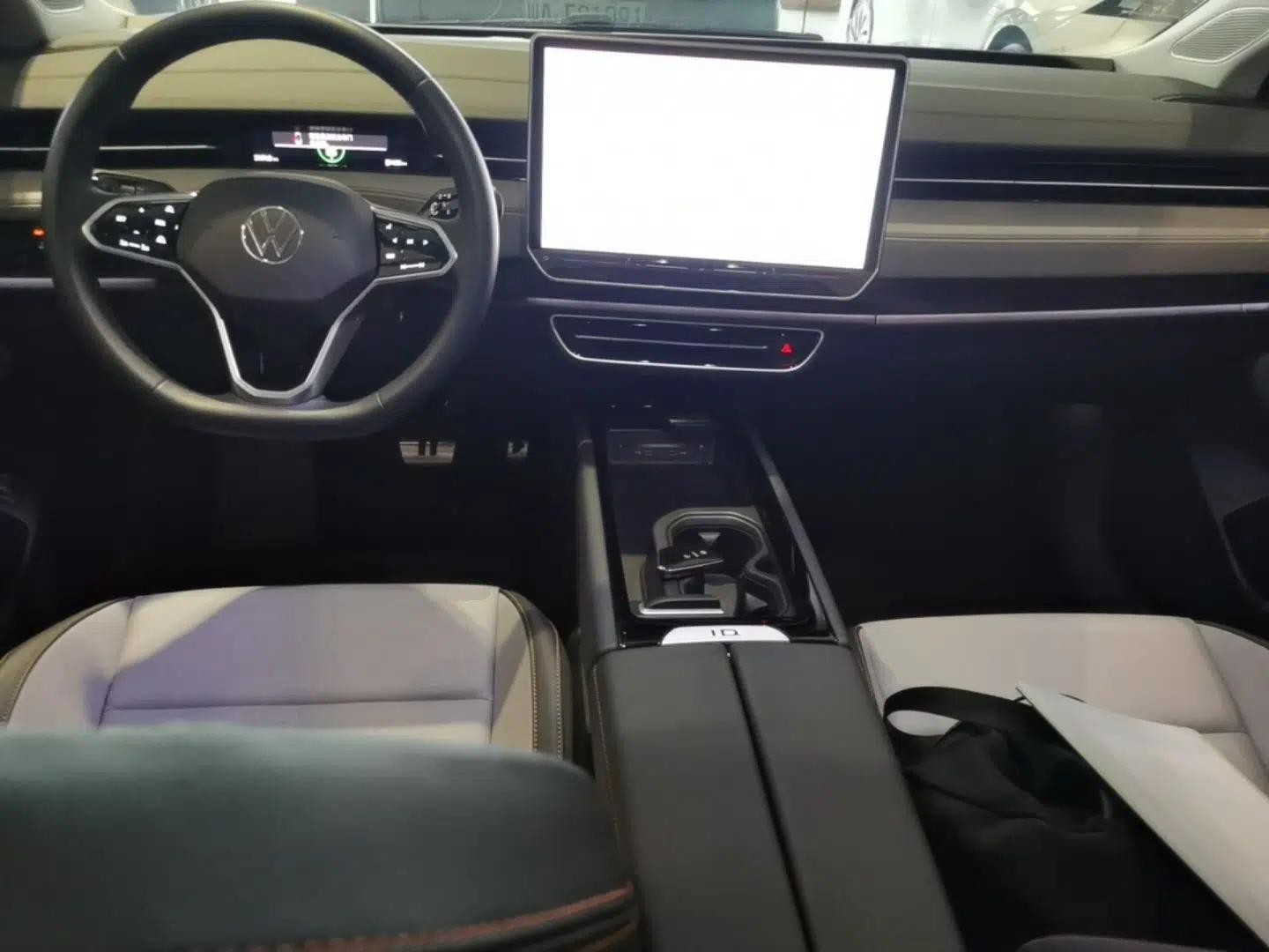 Volkswagen ID.7 VIZZION 2024 AIR model — миниатюра 12
