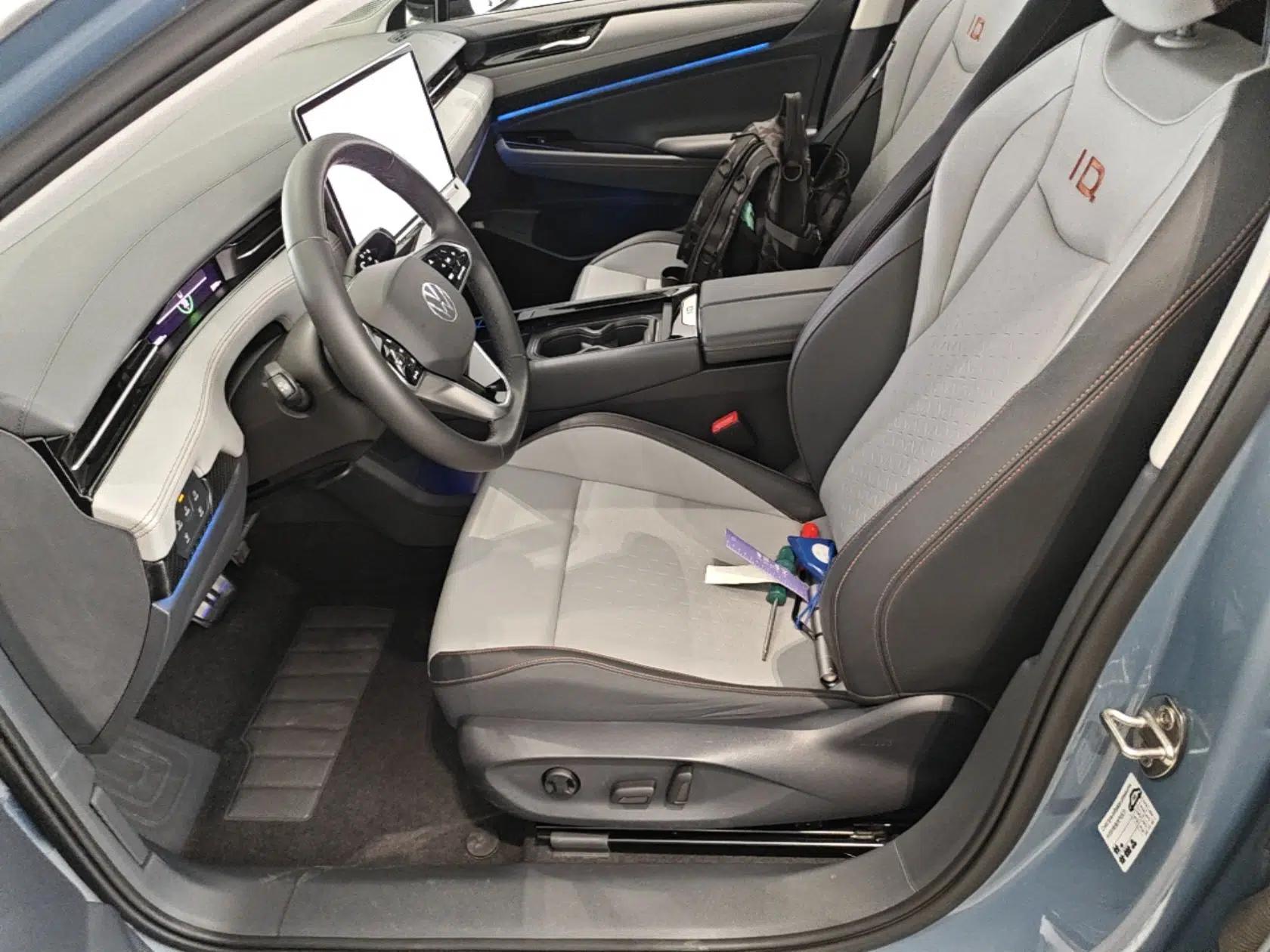 Volkswagen ID.7 VIZZION 2024 AIR model — миниатюра 17