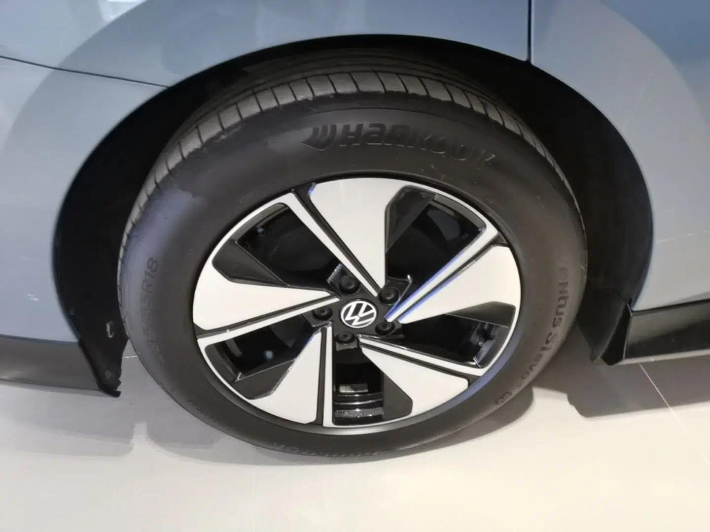 Volkswagen ID.7 VIZZION 2024 AIR model — миниатюра 11