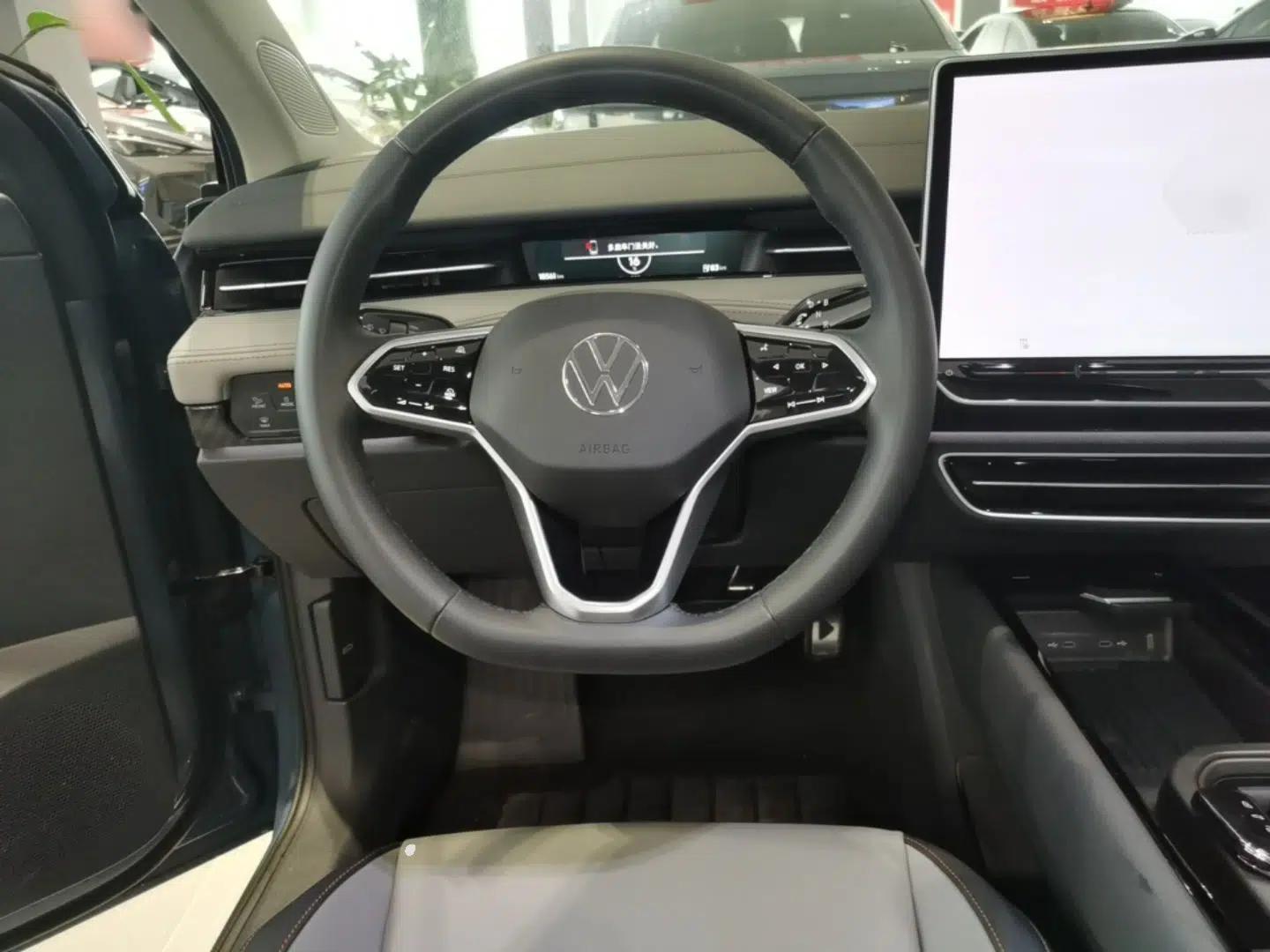 Volkswagen ID.7 VIZZION 2024 AIR model — миниатюра 13