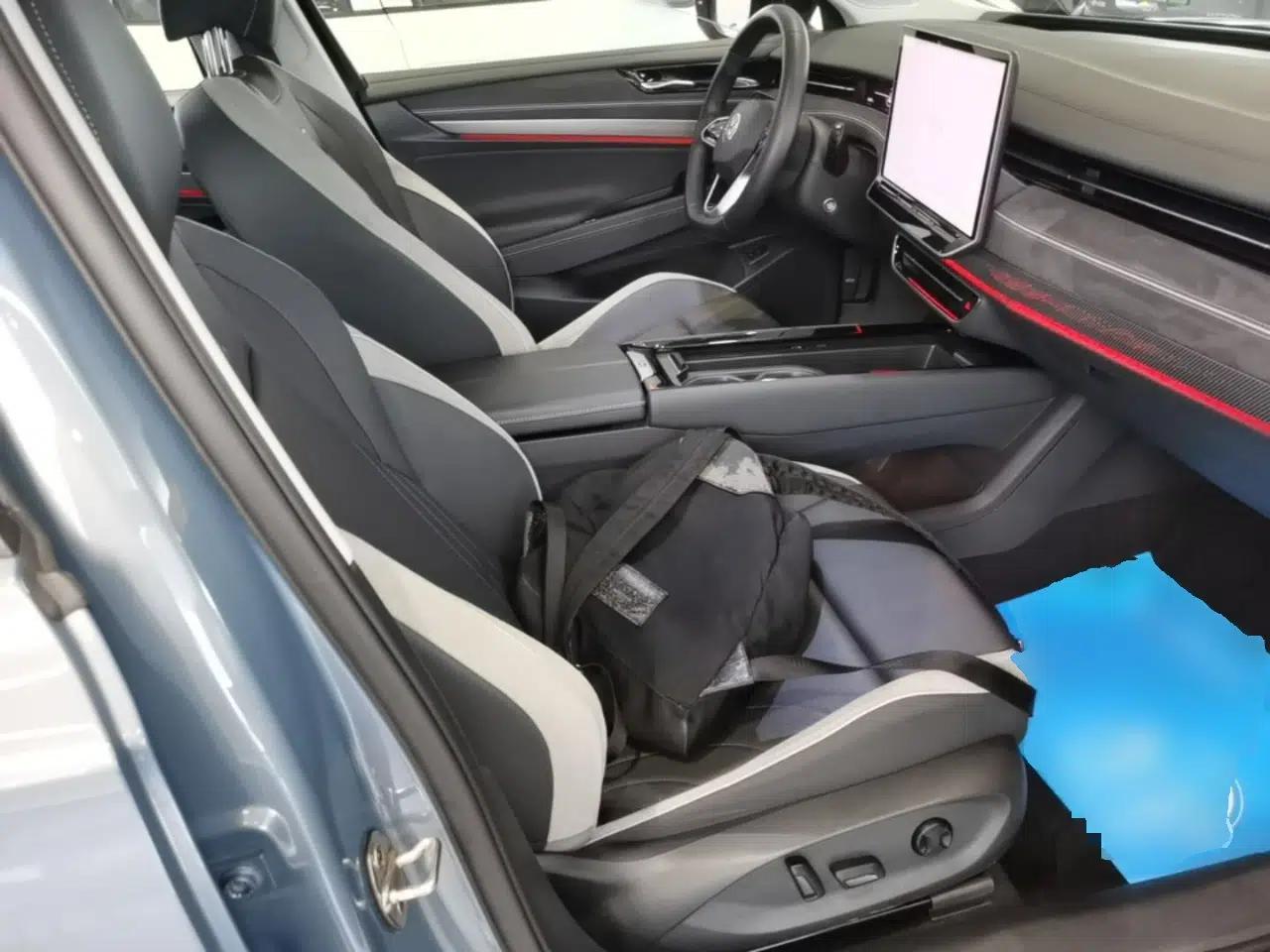 Volkswagen ID.7 VIZZION 2024 First Edition — миниатюра 19