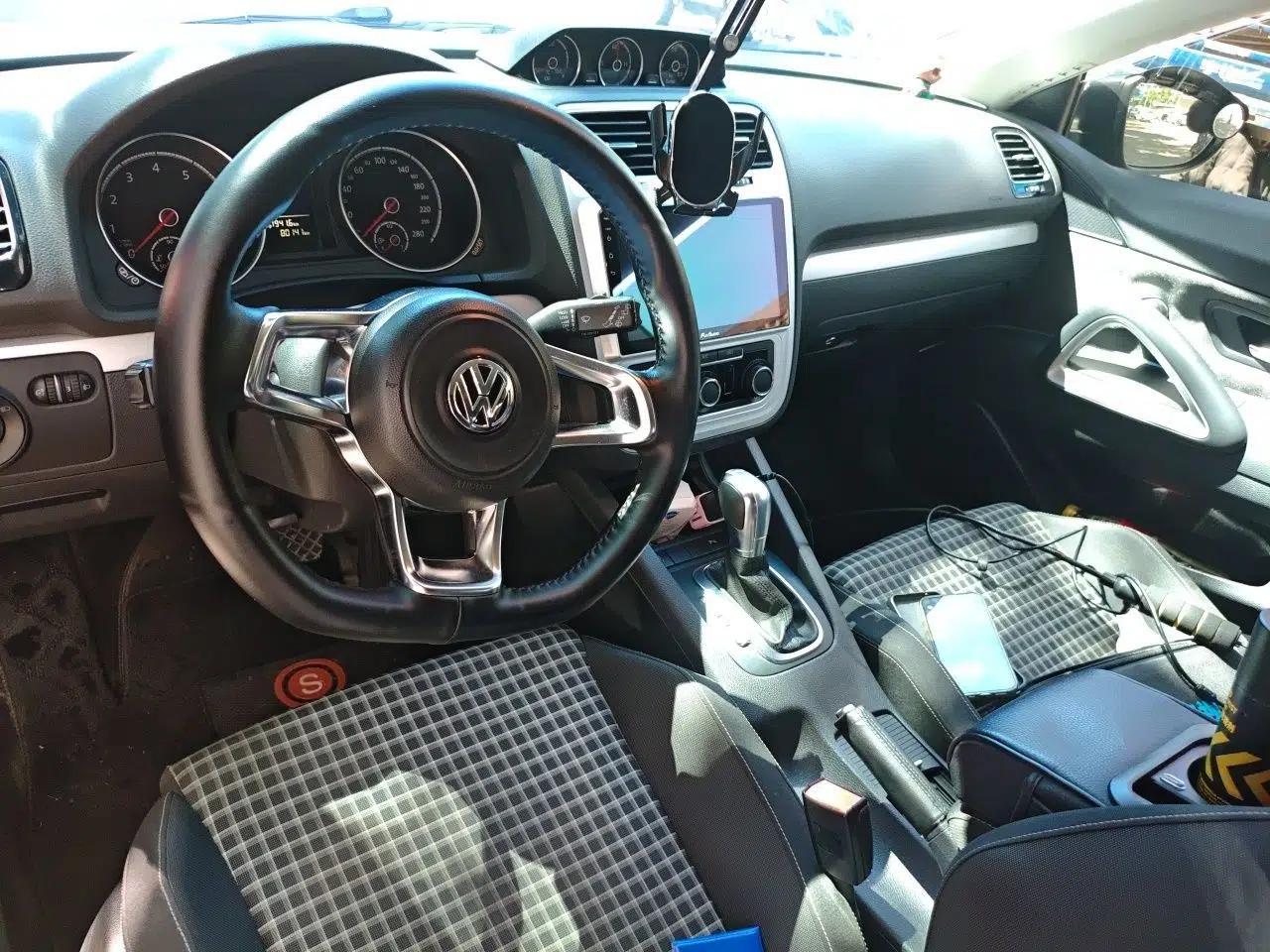 Volkswagen Scirocco 2015 1.4TSI Fashion Edition — миниатюра 9