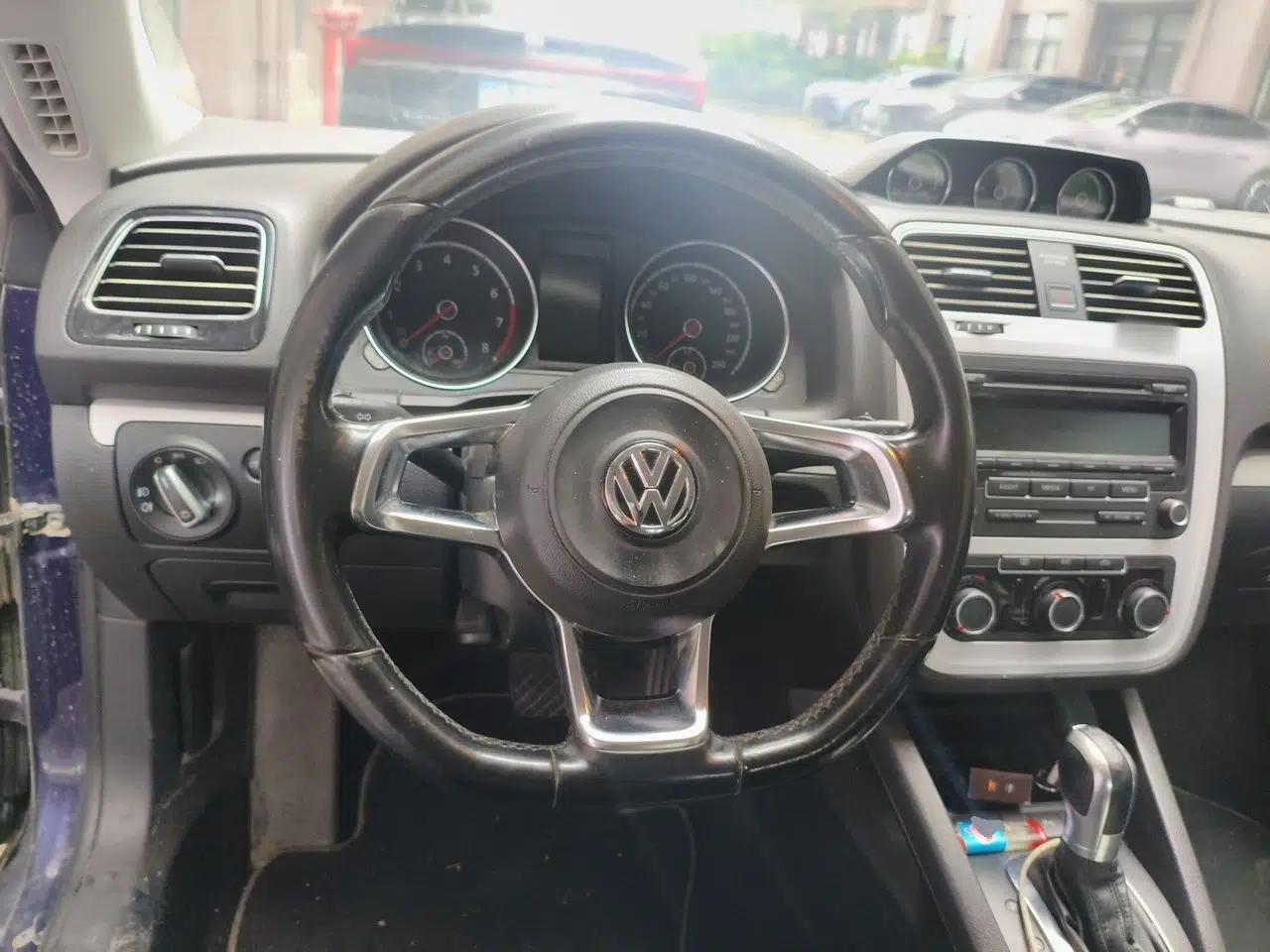 Volkswagen Scirocco 2015 1.4TSI Fashion Edition — миниатюра 10