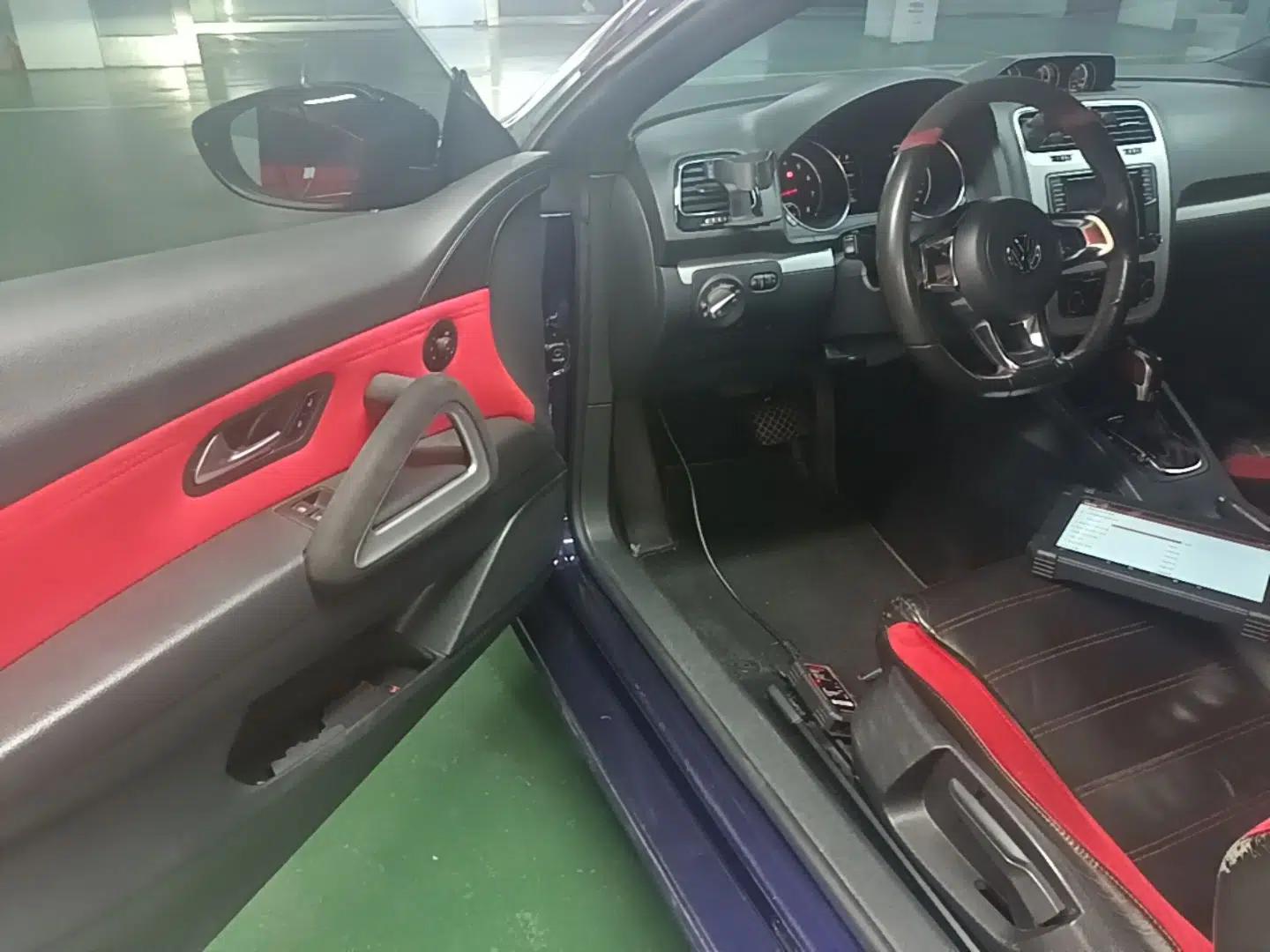 Volkswagen Scirocco 2015 1.4TSI Fashion Edition — миниатюра 18