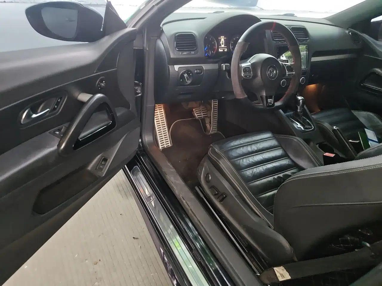 Volkswagen Scirocco 2011 R 2.0TSI — миниатюра 16