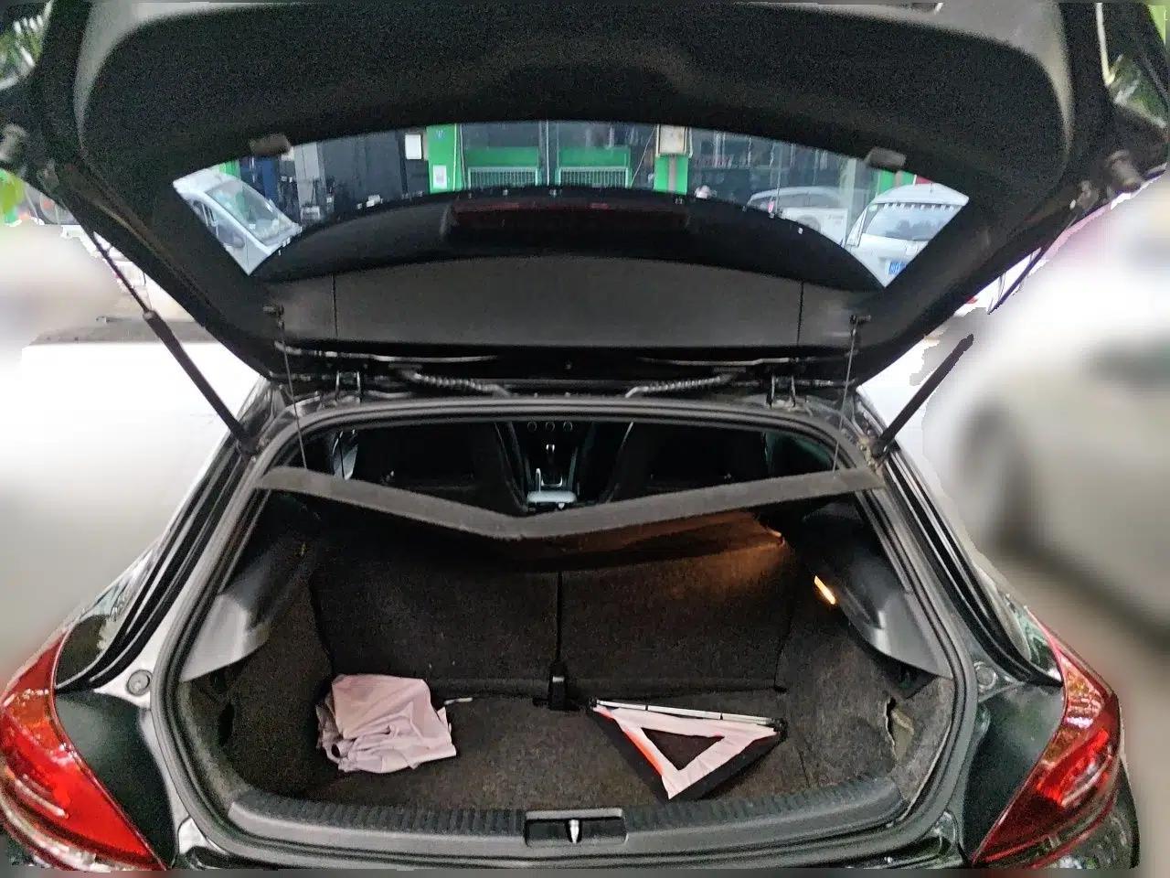 Volkswagen Scirocco 2011 R 2.0TSI — миниатюра 19