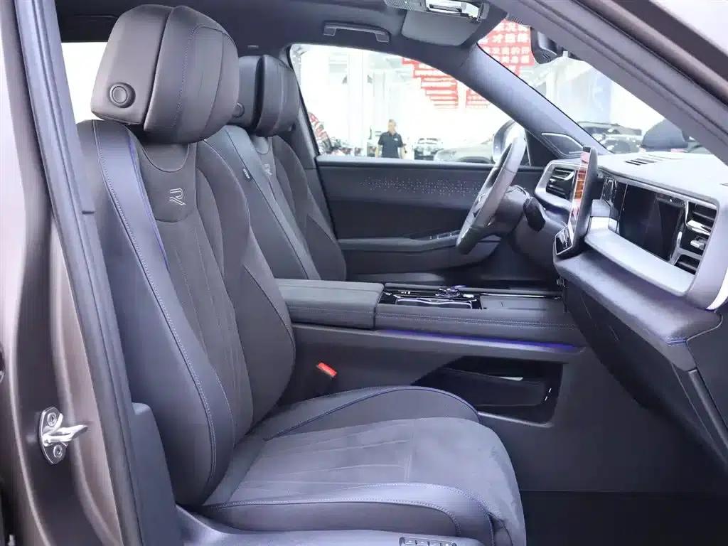 2025 Teramont Pro 450TSI 4WD Summit Edition — миниатюра 20