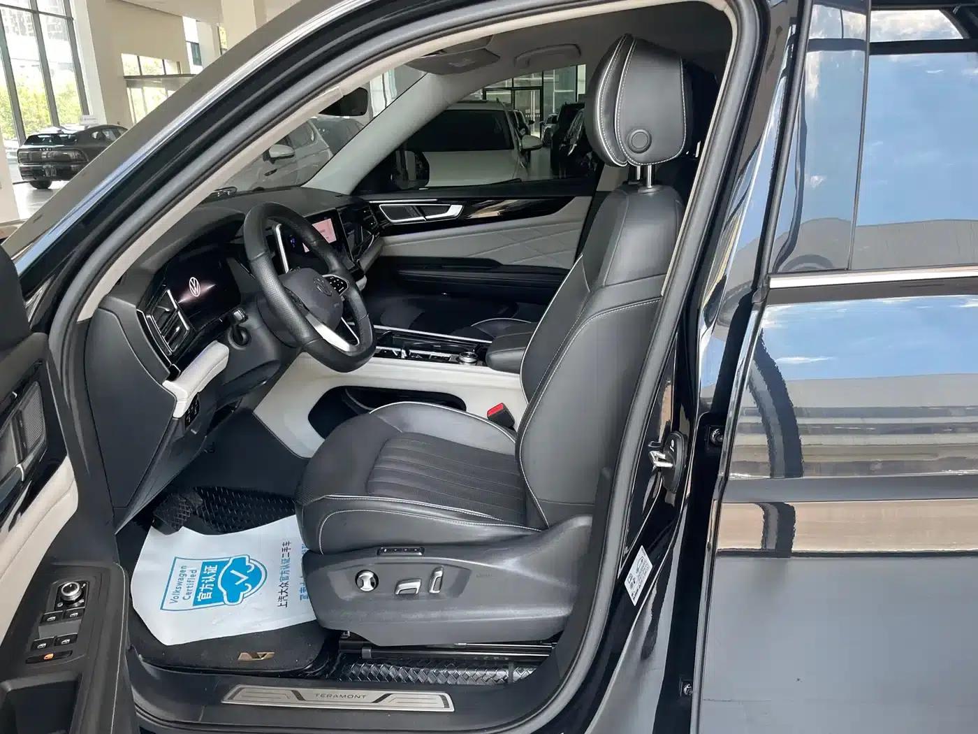 2023 Volkswagen Teramont 380TSI 4WD Premium Luxury Edition — миниатюра 5