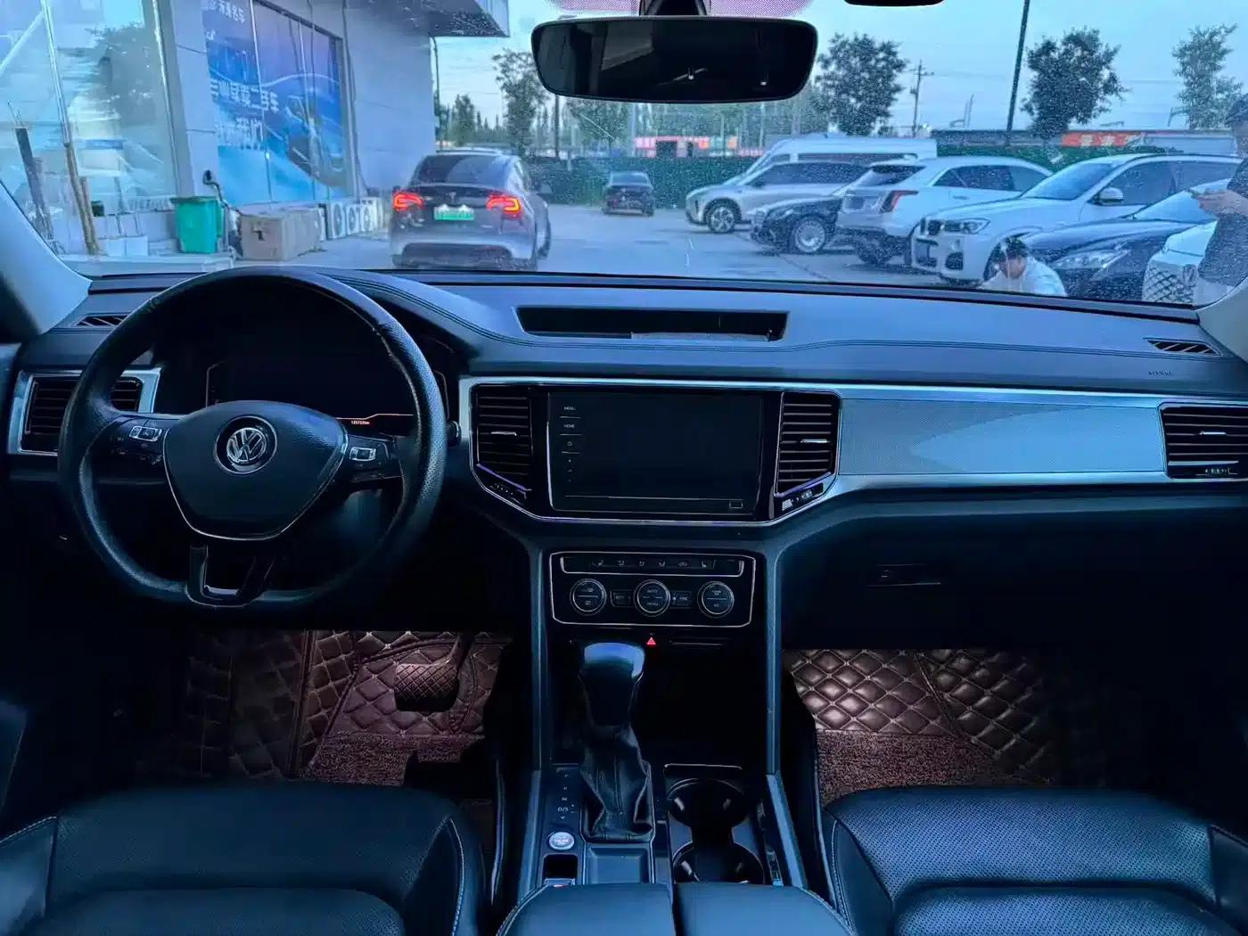 2020 Volkswagen Teramont 330TSI 2WD Luxury Edition (China VI Emission Standard) — миниатюра 11