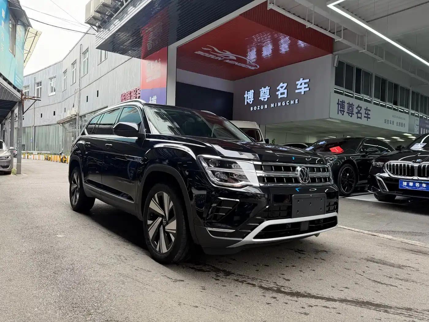 2024 Volkswagen Teramont 380TSI 4WD Premium Luxury Edition — миниатюра 3