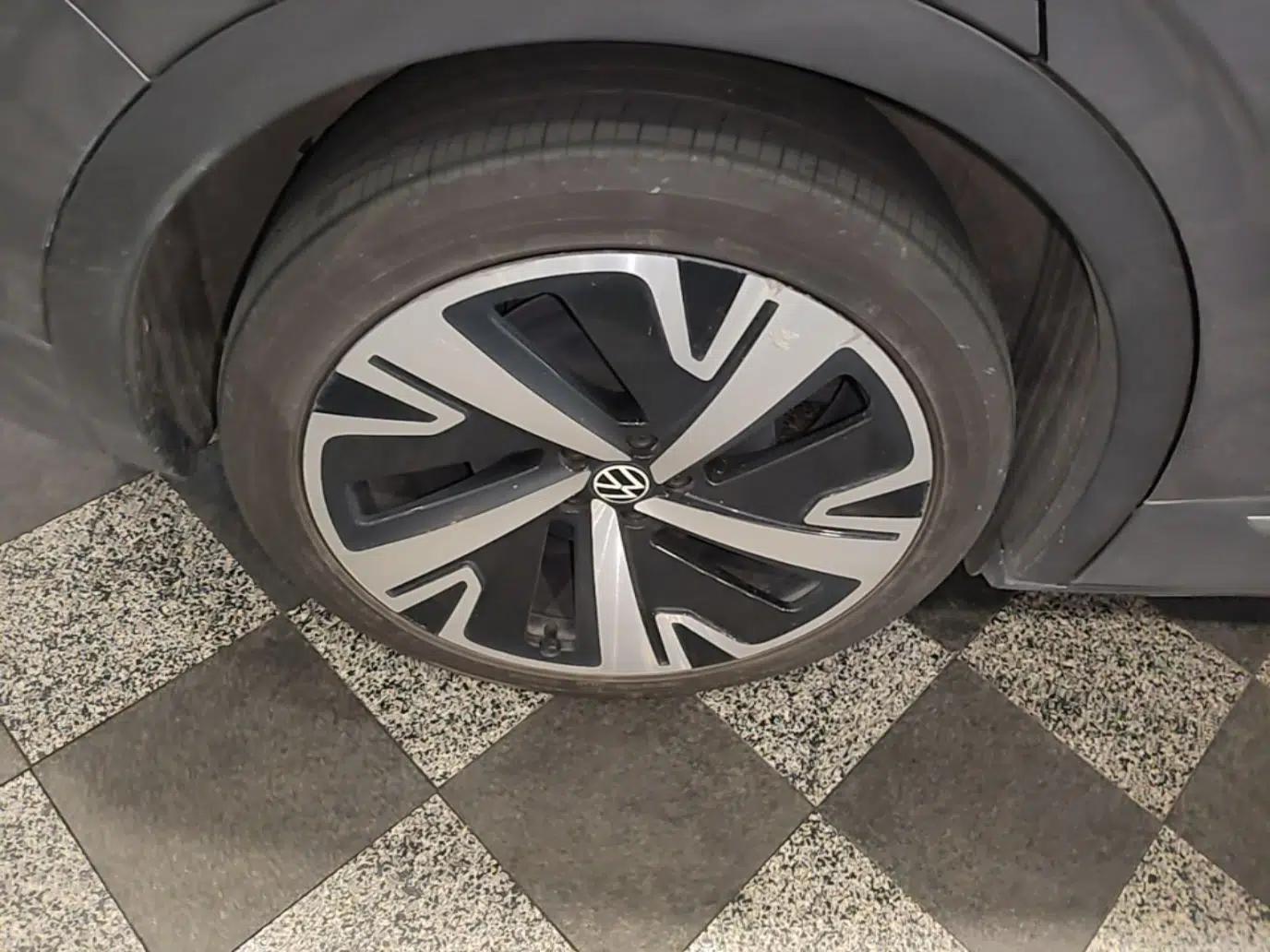 Volkswagen ID.4 X 2021 Prime Kinergy Four-Wheel Drive Edition — миниатюра 11