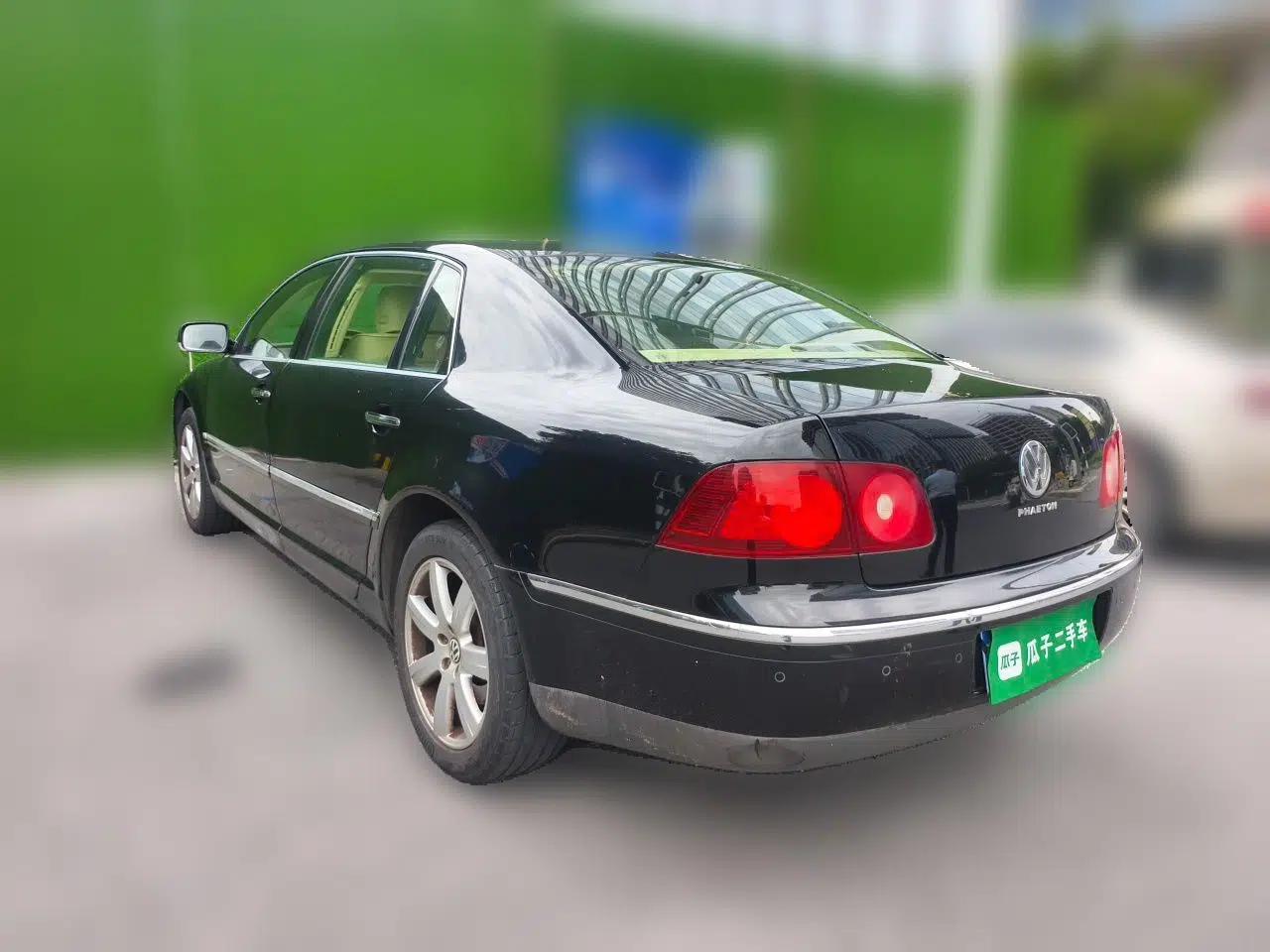 Volkswagen Phaeton 2009 3.6L V6 5-Seater Extended Comfort Version — миниатюра 4