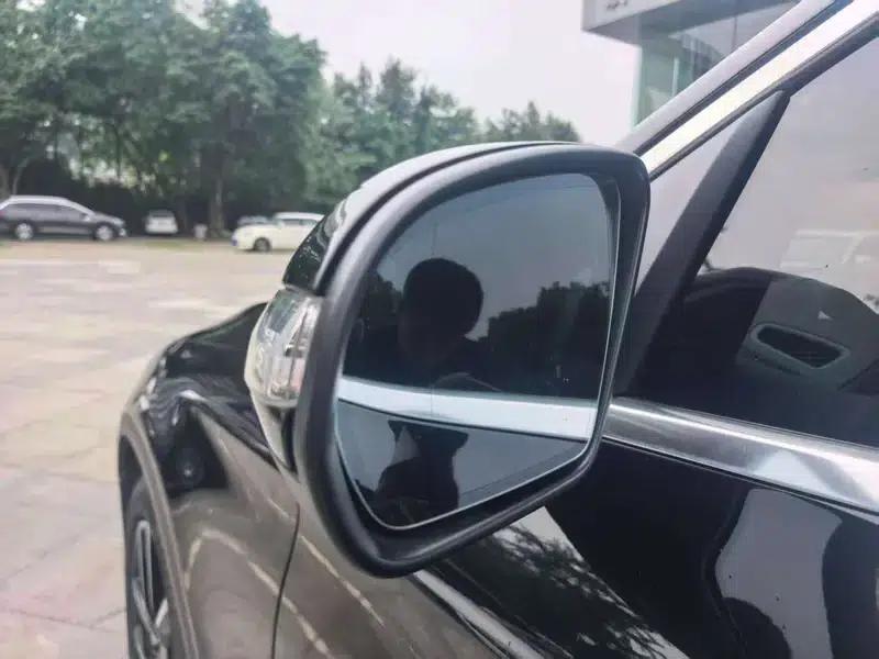 2020 Mercedes-Benz GLC 300 L 4MATIC Dynamic — миниатюра 11