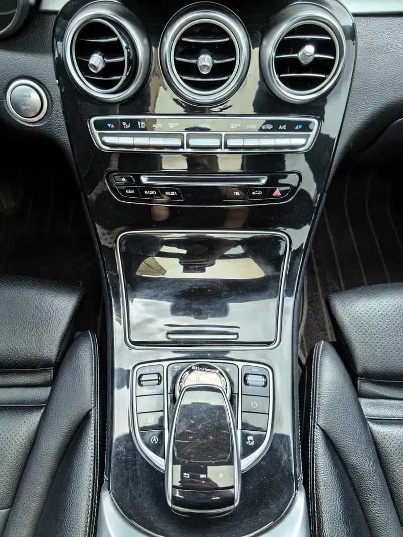 2017 Mercedes-Benz GLC 260 4MATIC Luxury — миниатюра 9