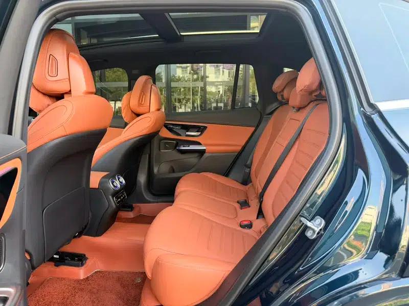2024 Mercedes-Benz GLC Facelift: GLC 300 L 4MATIC Dynamic 5-Seater — миниатюра 7