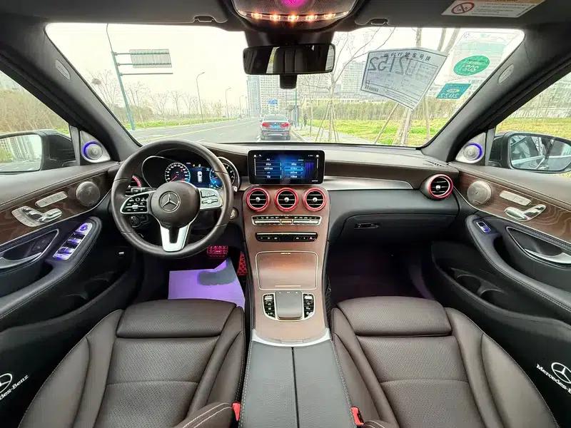 2020 Mercedes-Benz GLC 300 L 4MATIC Dynamic — миниатюра 6