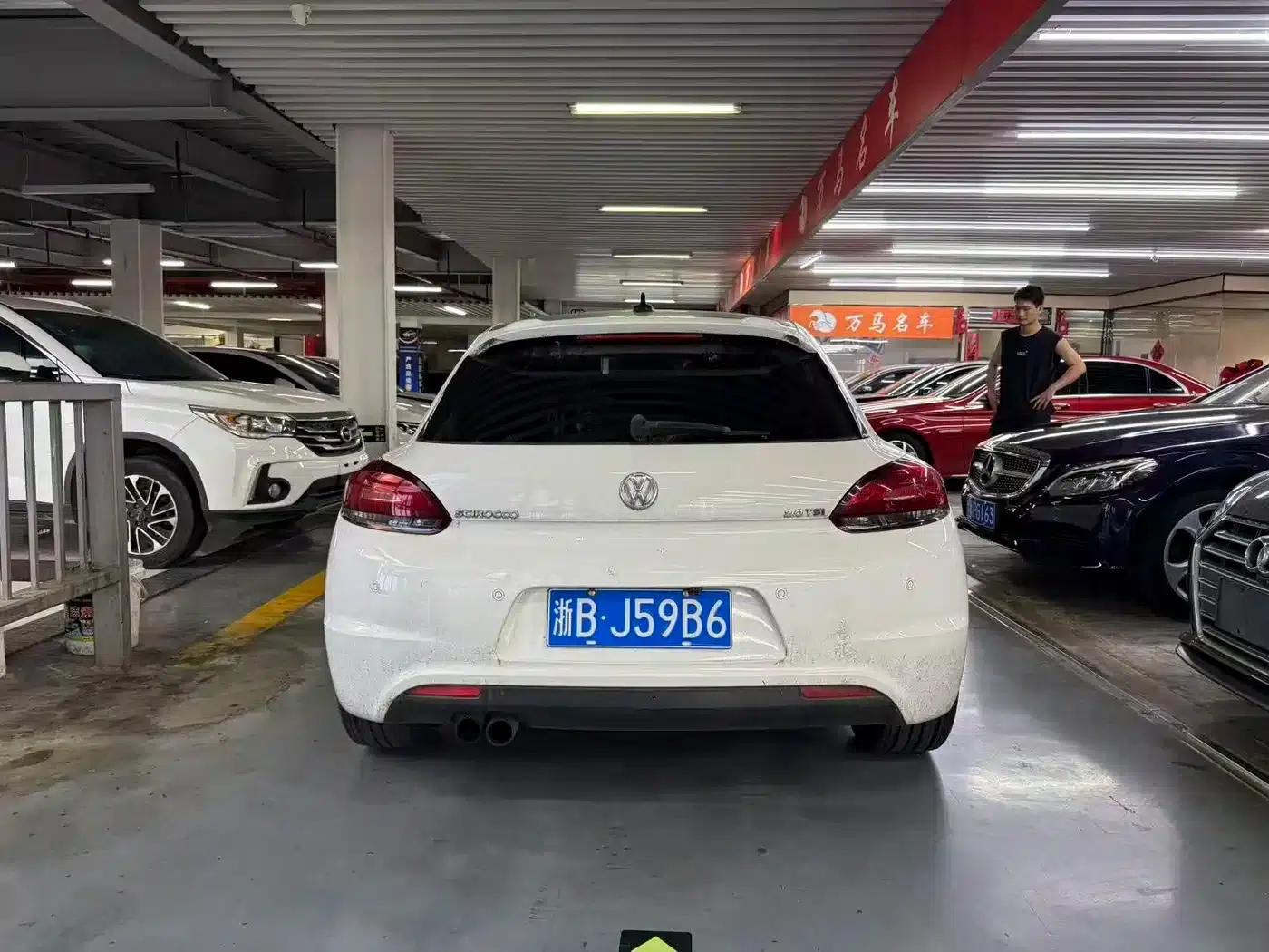 Scirocco 2011 2.0TSI Luxury Edition — миниатюра 5