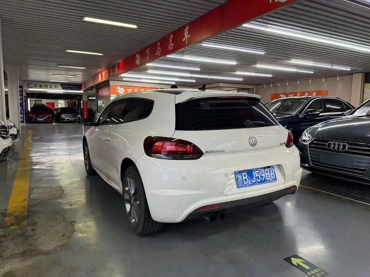 Scirocco 2011 2.0TSI Luxury Edition — миниатюра 6