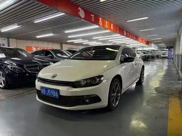 Scirocco 2011 2.0TSI Luxury Edition