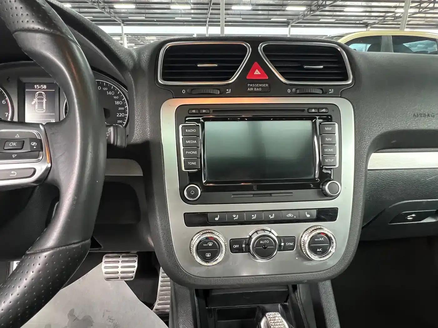 Scirocco 2011 2.0TSI R-Line — миниатюра 11