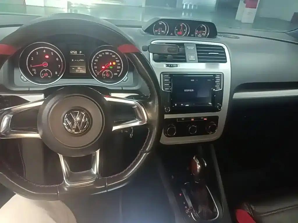 Scirocco 2015 1.4TSI Fashion Edition — миниатюра 10