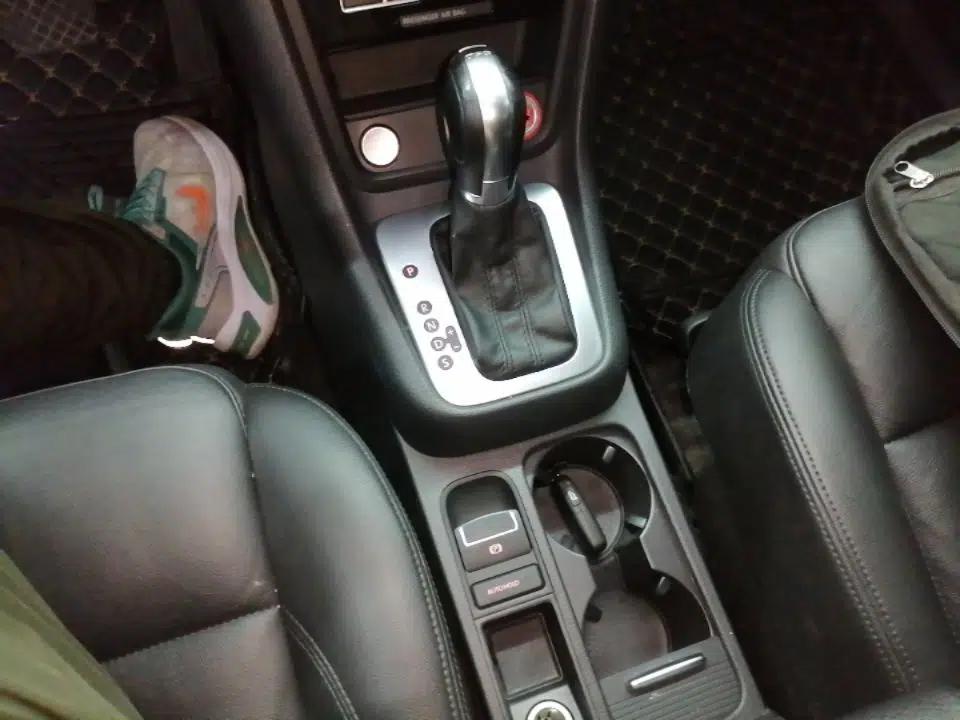 Volkswagen Sharan 2019 380TSI Comfort Edition 7-Seater — миниатюра 21
