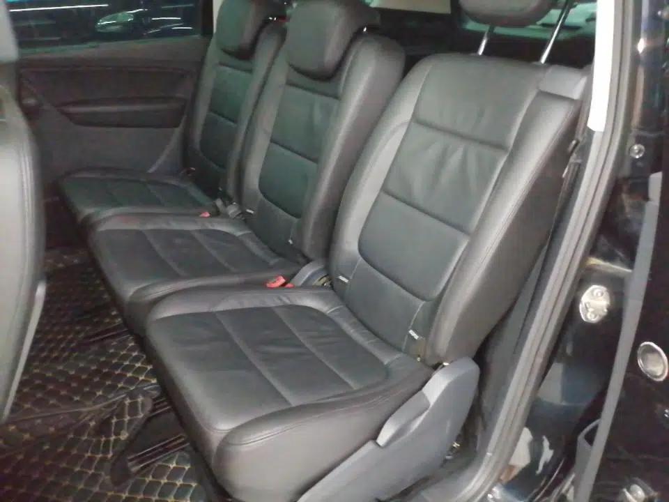 Volkswagen Sharan 2019 380TSI Comfort Edition 7-Seater — миниатюра 25