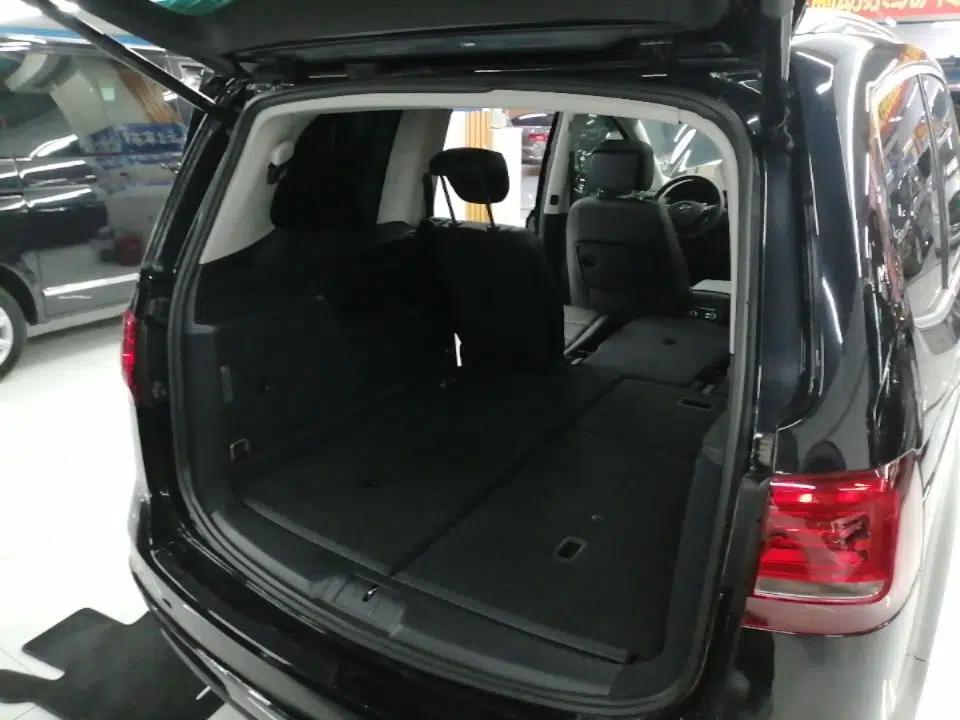 Volkswagen Sharan 2019 380TSI Comfort Edition 7-Seater — миниатюра 27