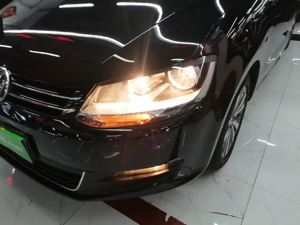 Volkswagen Sharan 2019 380TSI Comfort Edition 7-Seater — миниатюра 8
