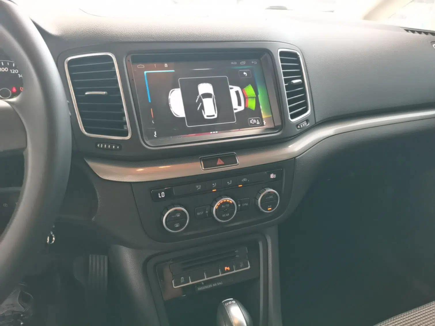 Volkswagen Sharan 2014 2.0 TSI Standard Model — миниатюра 15