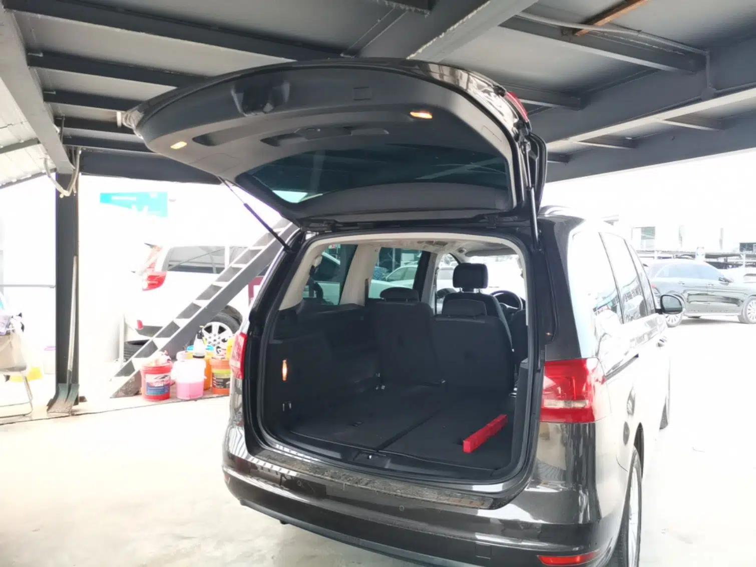 Volkswagen Sharan 2014 2.0 TSI Standard Model — миниатюра 22
